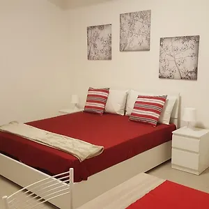 Nonna Dina Apartment